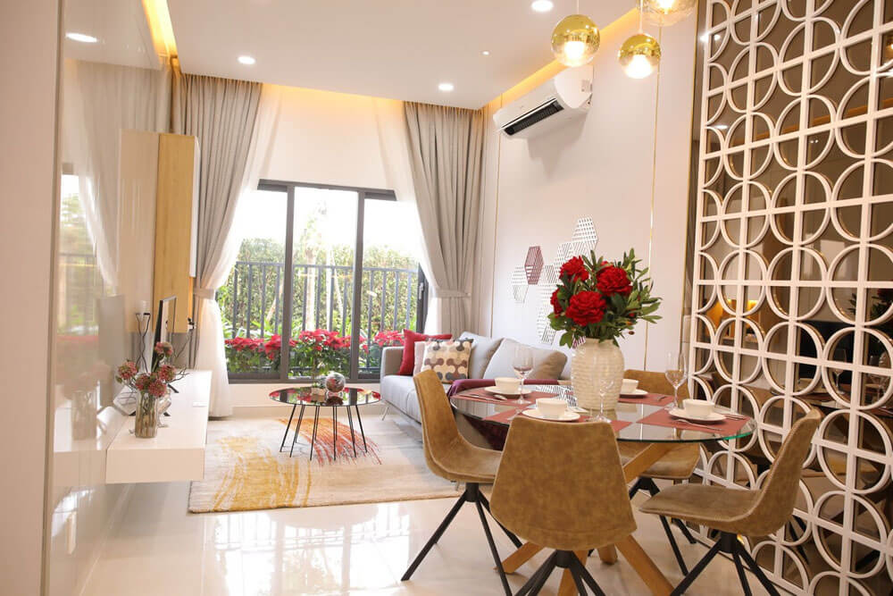 Hướng Đông thoáng mát hơn nhưng hướng Tây có giá thấp hơn